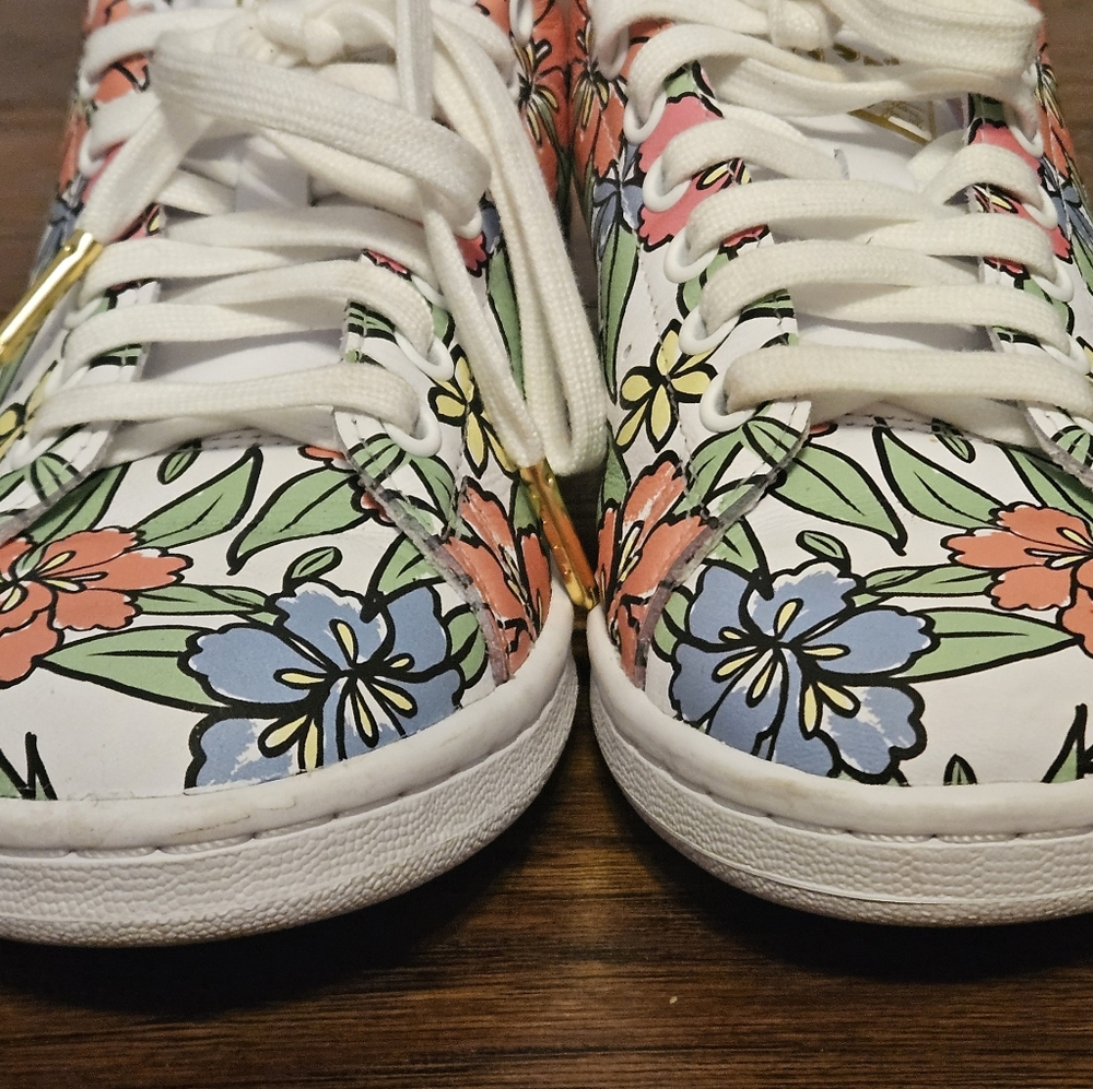 Addidas Stan Smith PrimeGreen Floral, Size 7